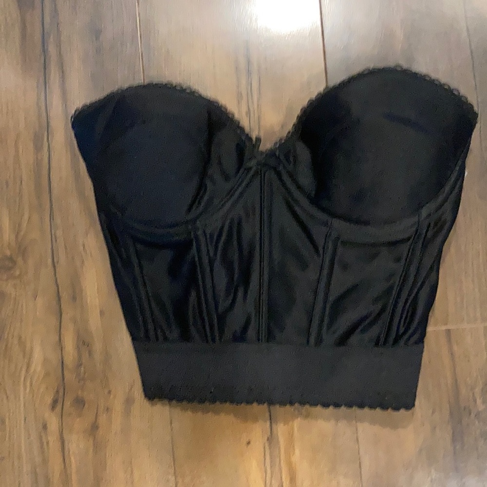Strapless bra for backless dresses
